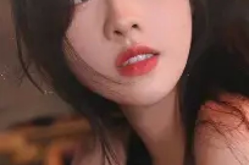 最近抖音火爆的网红被扒黑历史小编觉得抖音还是需要些正能量的东西