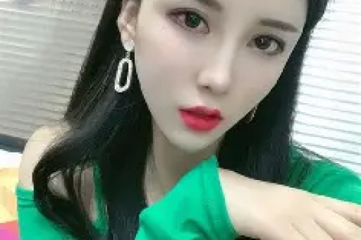 网红被曝开“绿茶速成班”教“狐狸精三段式狩猎法”发布擦边低俗内容自称课程已卖给15万人最高2880元可提供男性资源平台回应